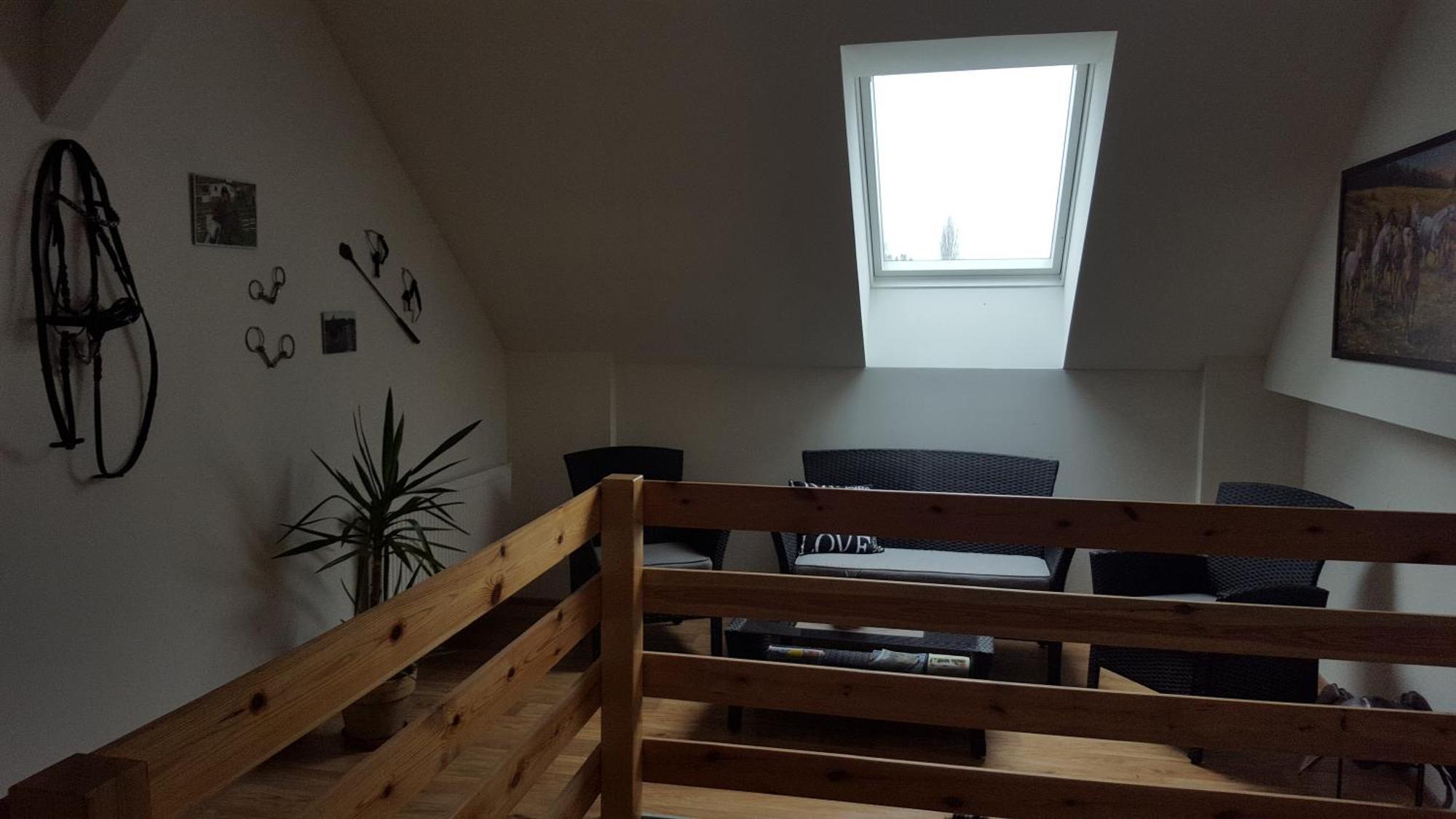 Farm Stay Nh Stables Nyrany Oda fotoğraf